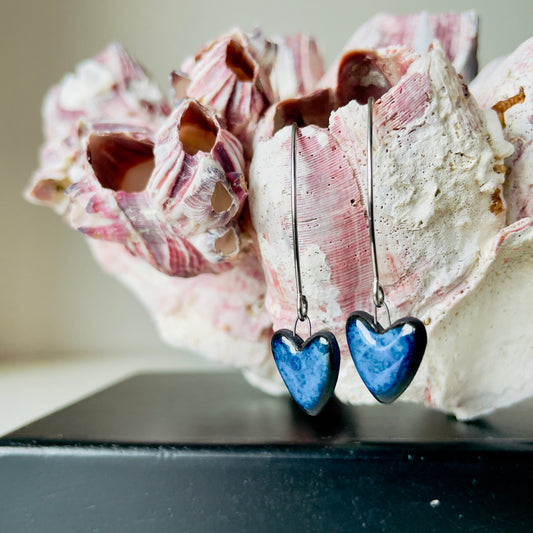 Black porcelain earrings (Love of the Sea)