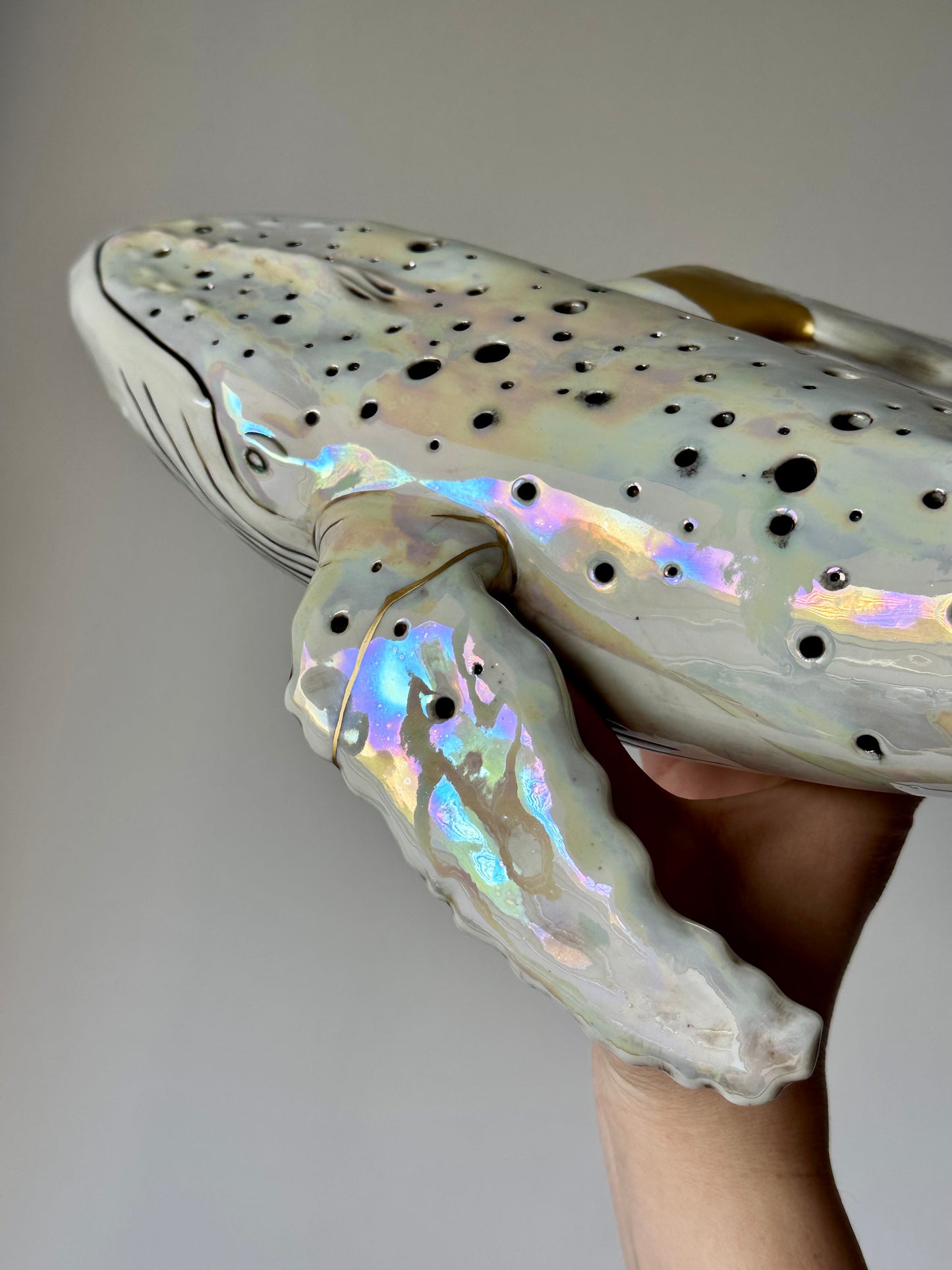 Porcelain Whale Lamp (Kintsugi)