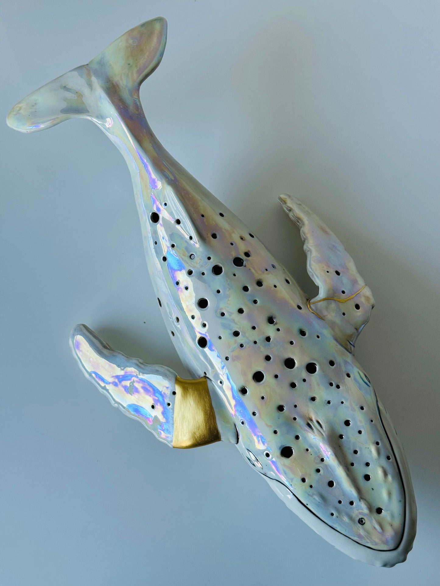 Porcelain Whale Lamp (Kintsugi)
