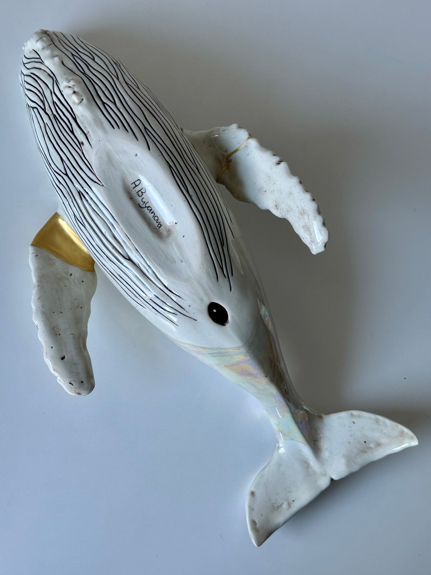 Porcelain Whale Lamp (Kintsugi)